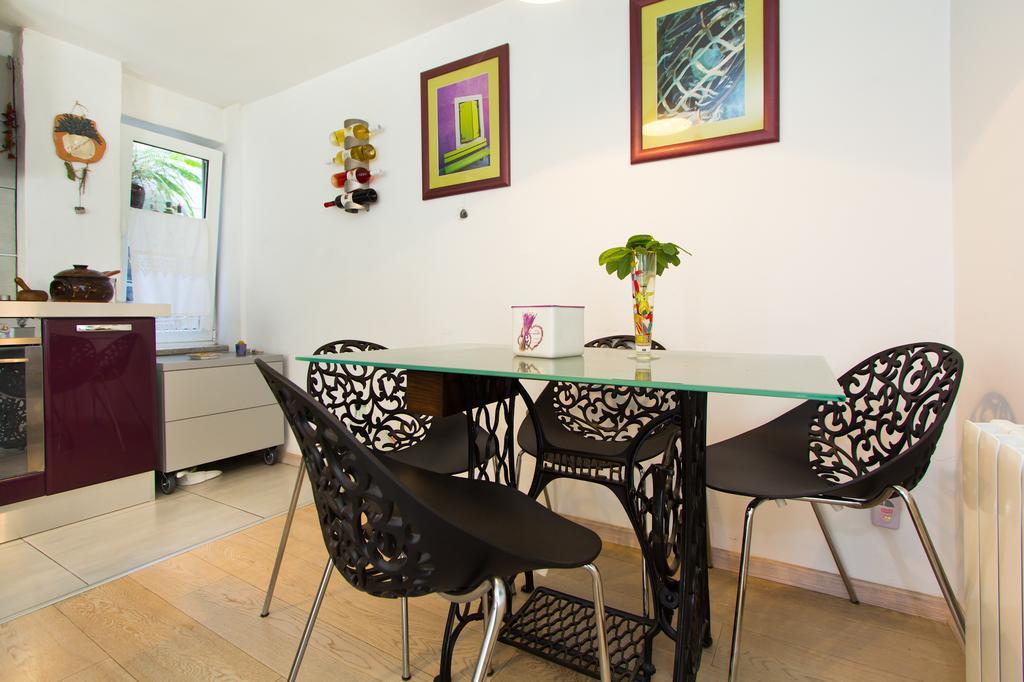 Guest House More ริเยกา ภายนอก รูปภาพ